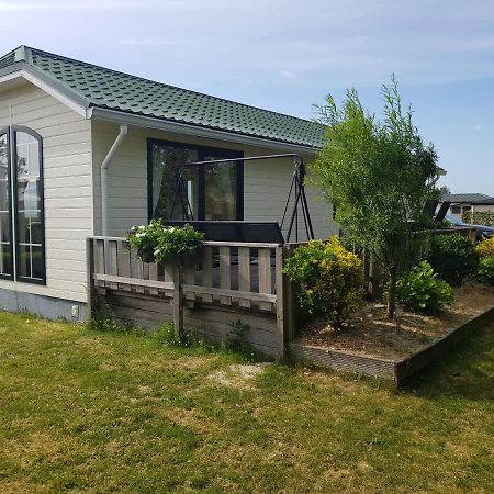Vakantiehuis In Zeeland Sint Annaland Eksteriør billede