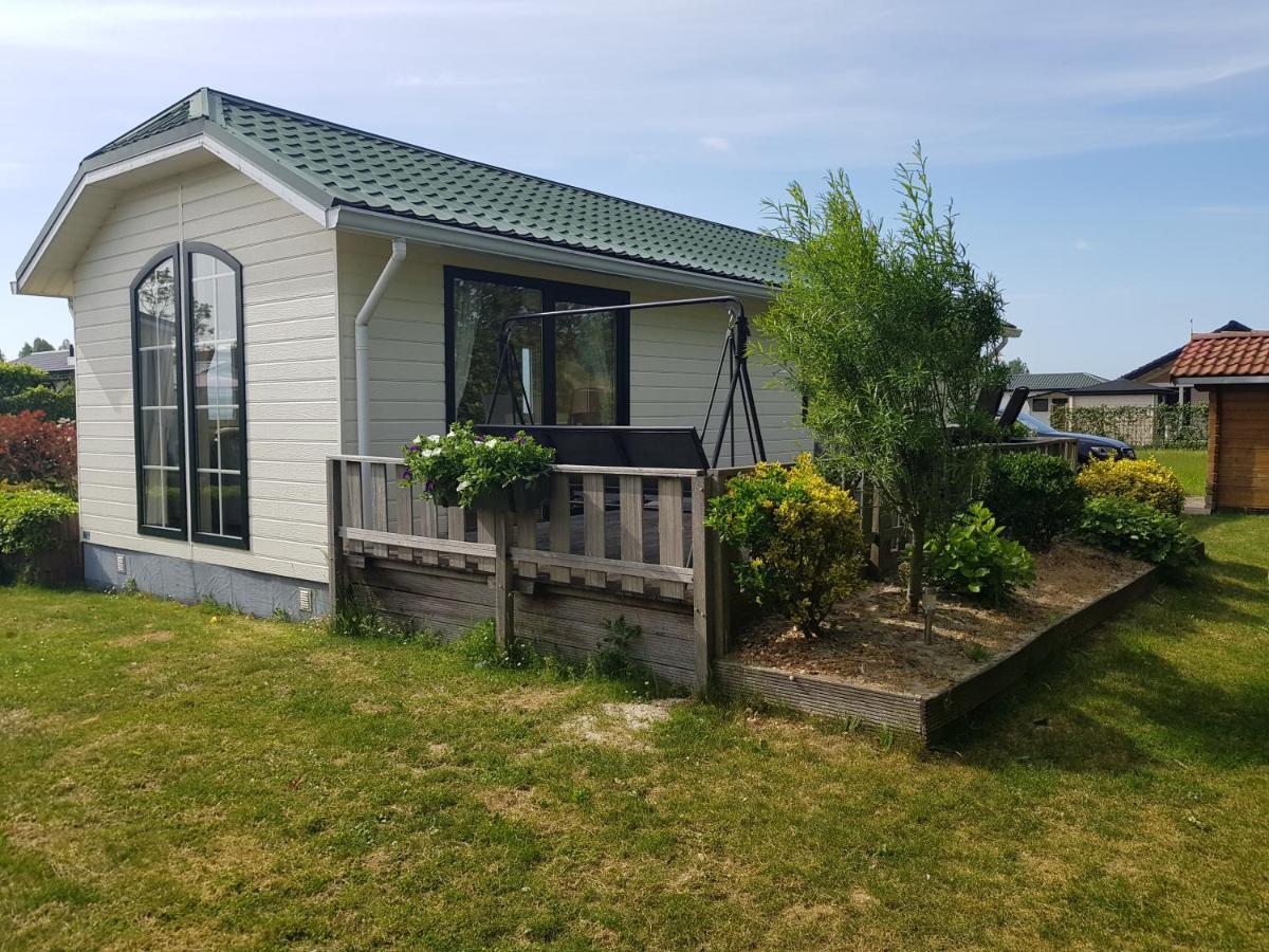 Vakantiehuis In Zeeland Sint Annaland Eksteriør billede